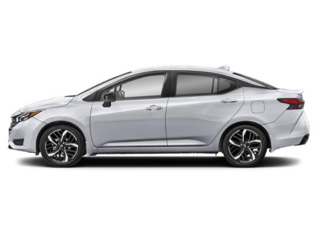 2025 Nissan Versa SR photo 3