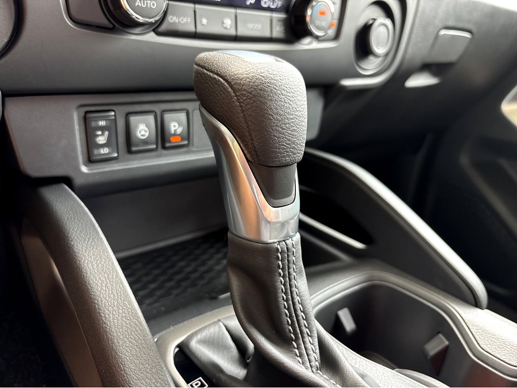 2026 Nissan Frontier 16