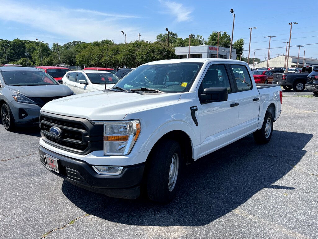 2022 Ford F-150 XL photo 3