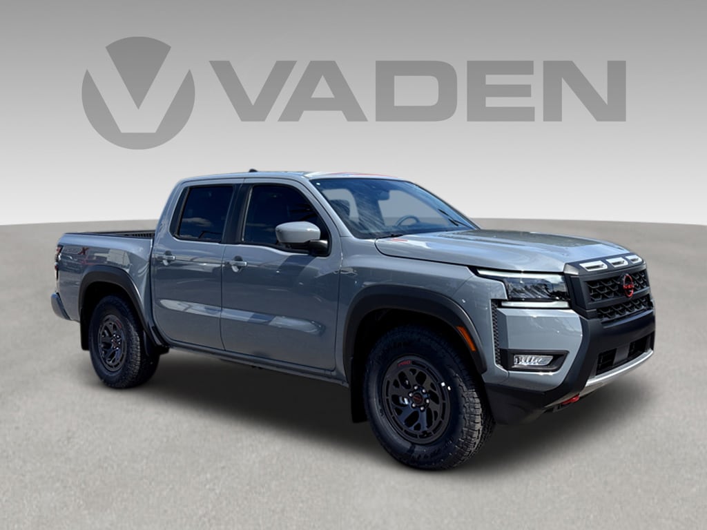 2026 Nissan Frontier PRO-X's photo