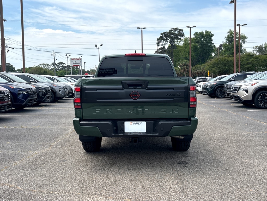 2026 Nissan Frontier 22
