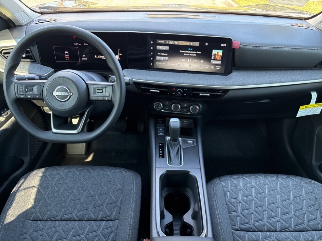 New 2026 Nissan Kicks SV SV FWD