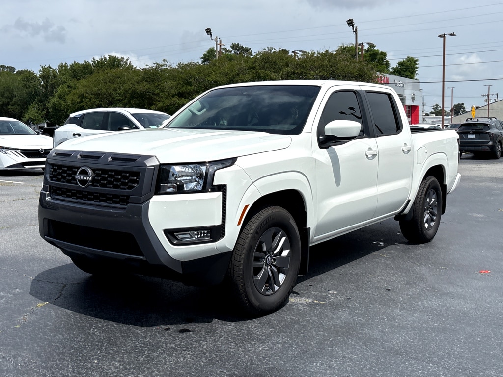 Used 2025 Nissan Frontier SV Crew Cab 4x2 SV