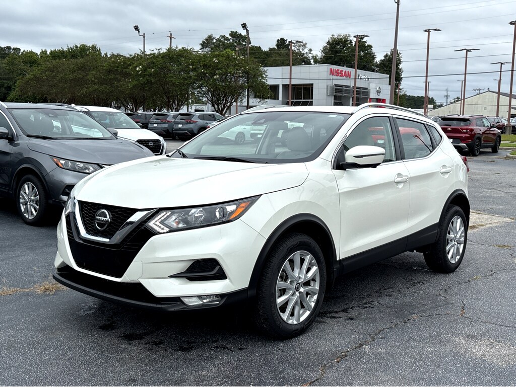 2020 Nissan Rogue Sport SV photo 3