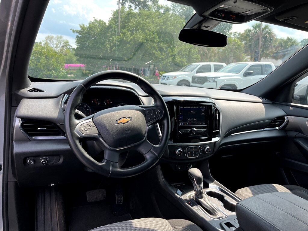 2023 Chevrolet Traverse Cloth photo 4
