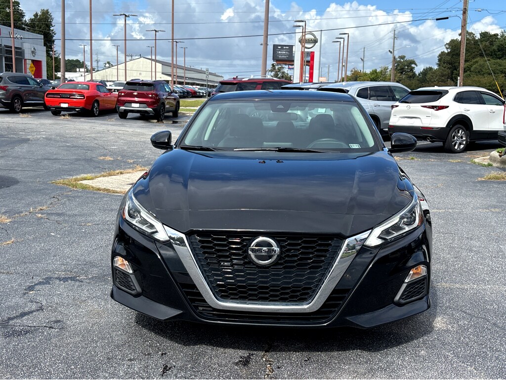 2021 Nissan Altima 2.5 SV photo 2
