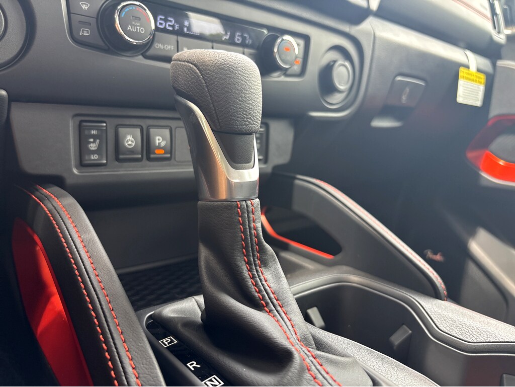 2026 Nissan Frontier 14
