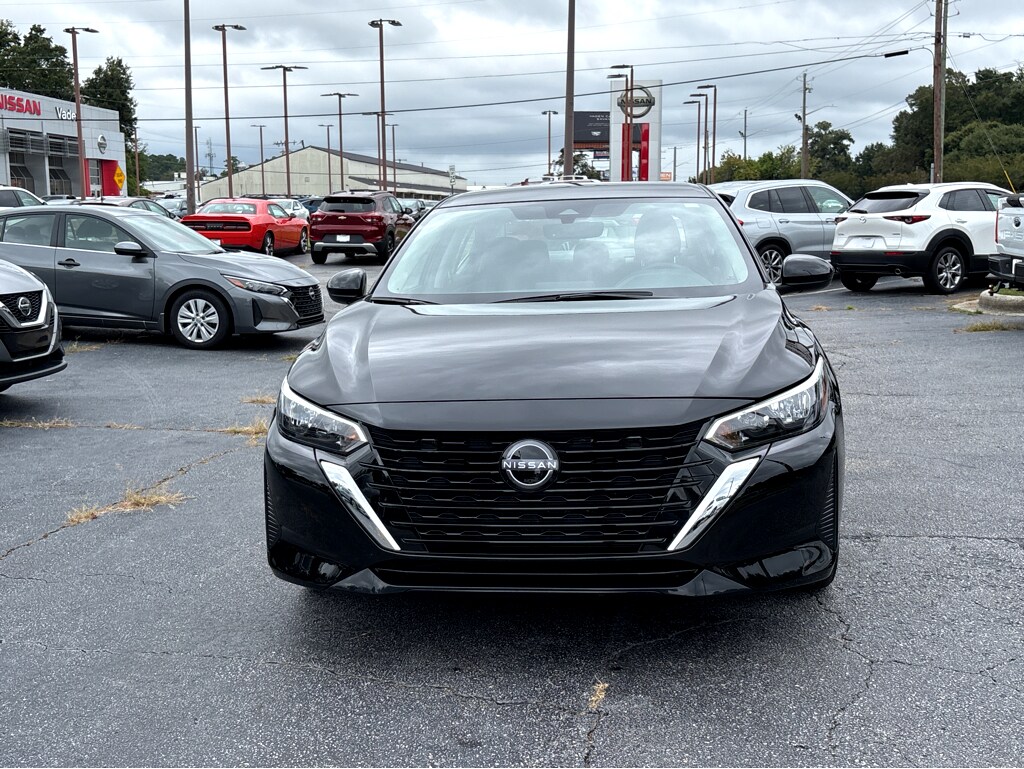 2025 Nissan Sentra S photo 2