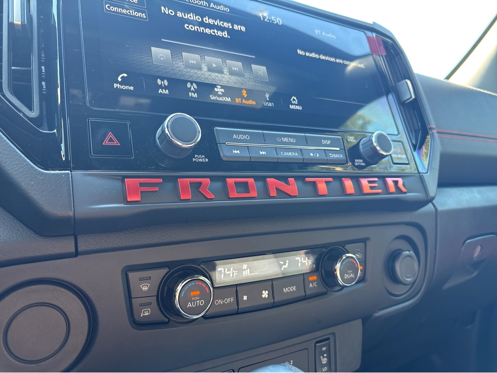 2026 Nissan Frontier 6