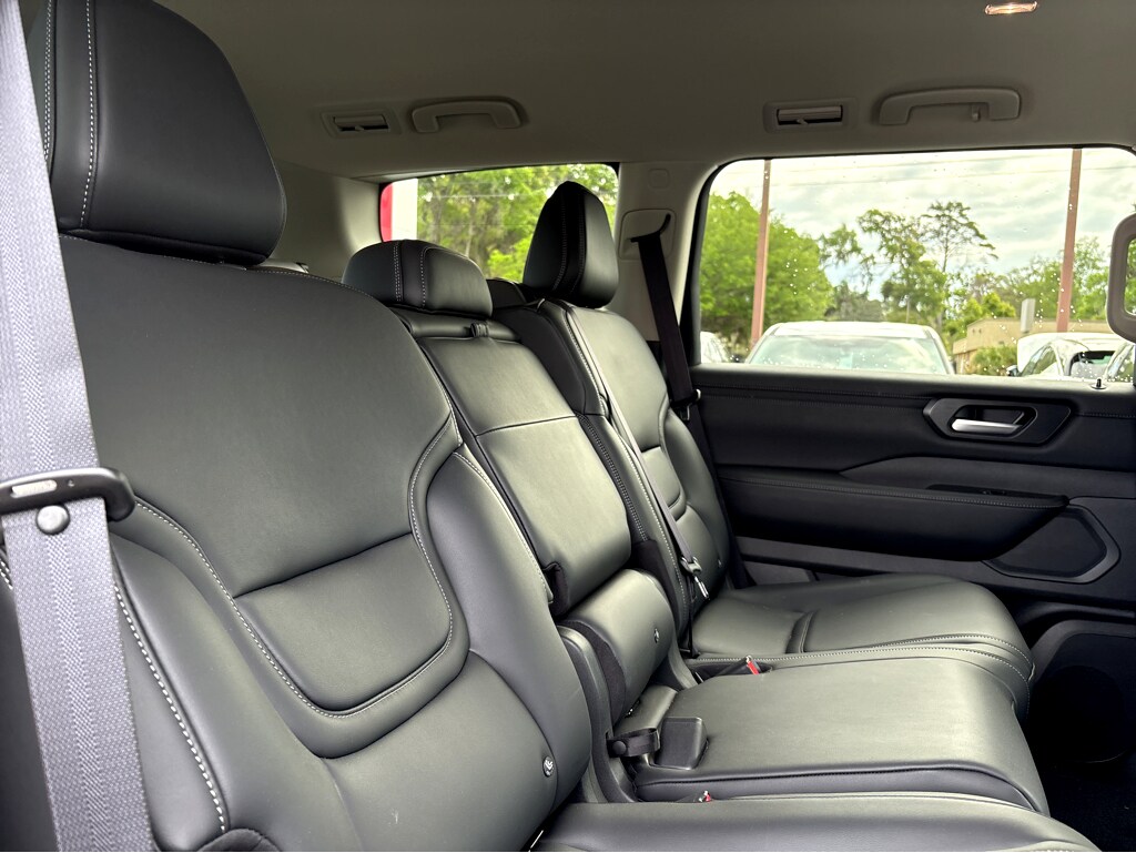 2026 Nissan Armada 9