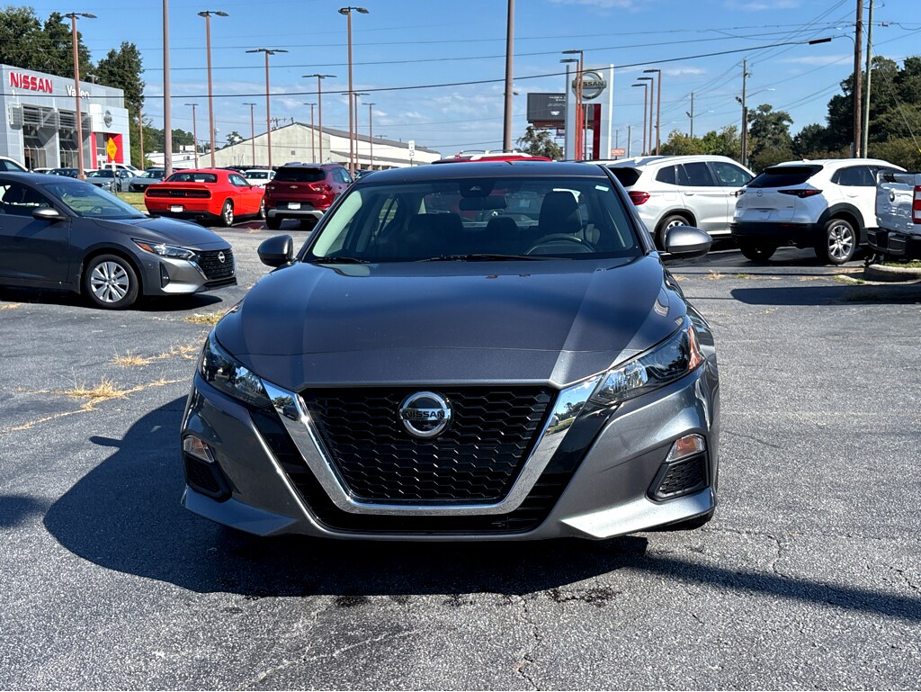 2022 Nissan Altima 2.5 S photo 2