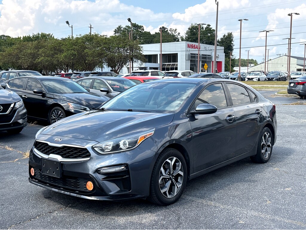 2020 Kia Forte LXS photo 3