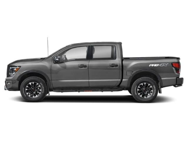 2022 Nissan Titan PRO-4X photo 3