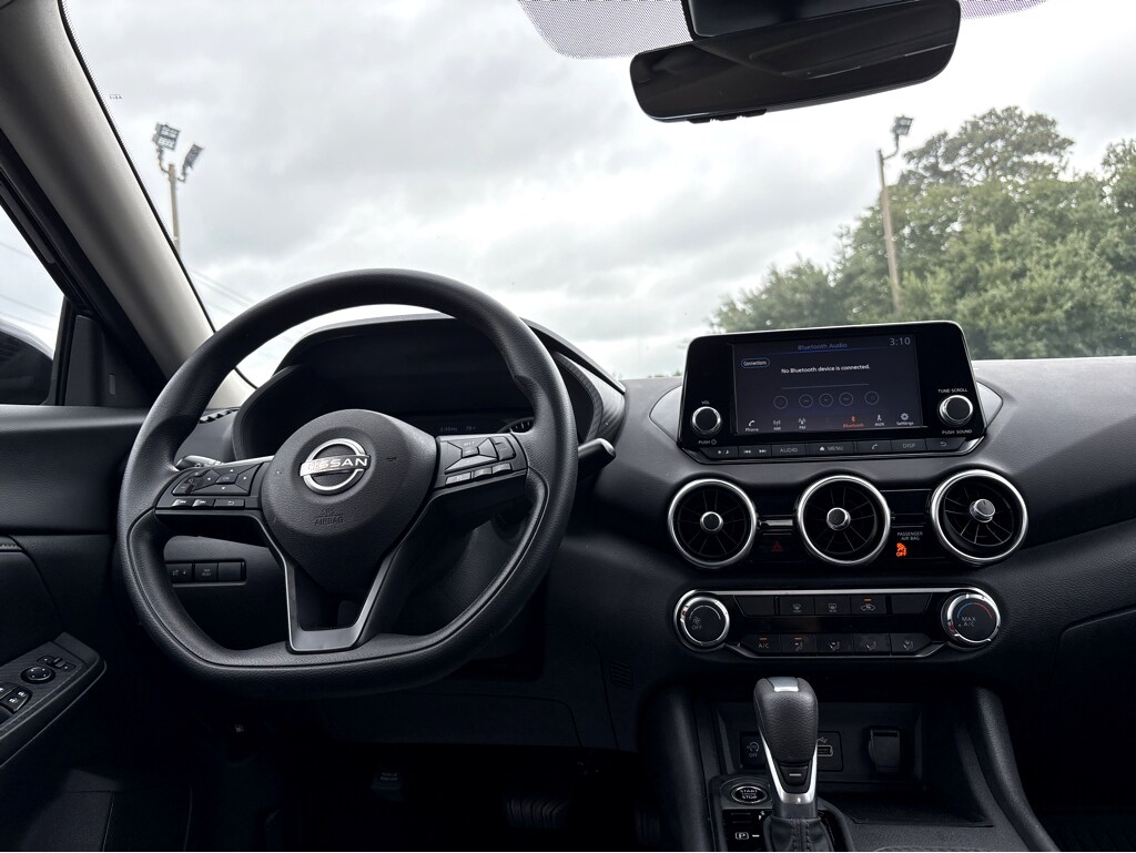 2025 Nissan Sentra S photo 4