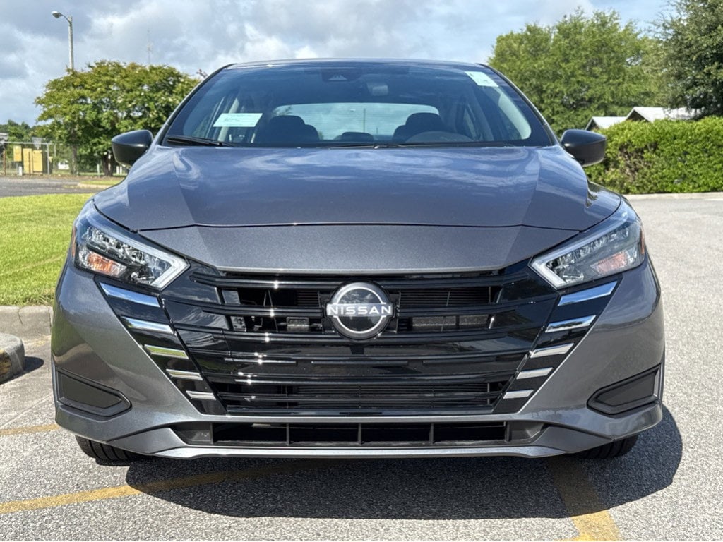 New 2025 Nissan Versa SV SV CVT