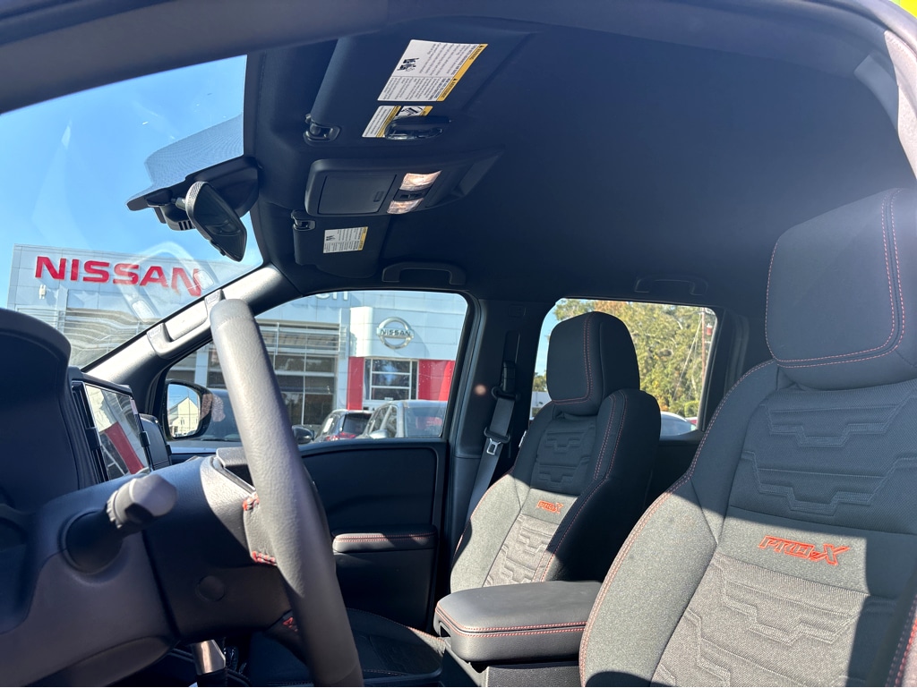 2026 Nissan Frontier 16