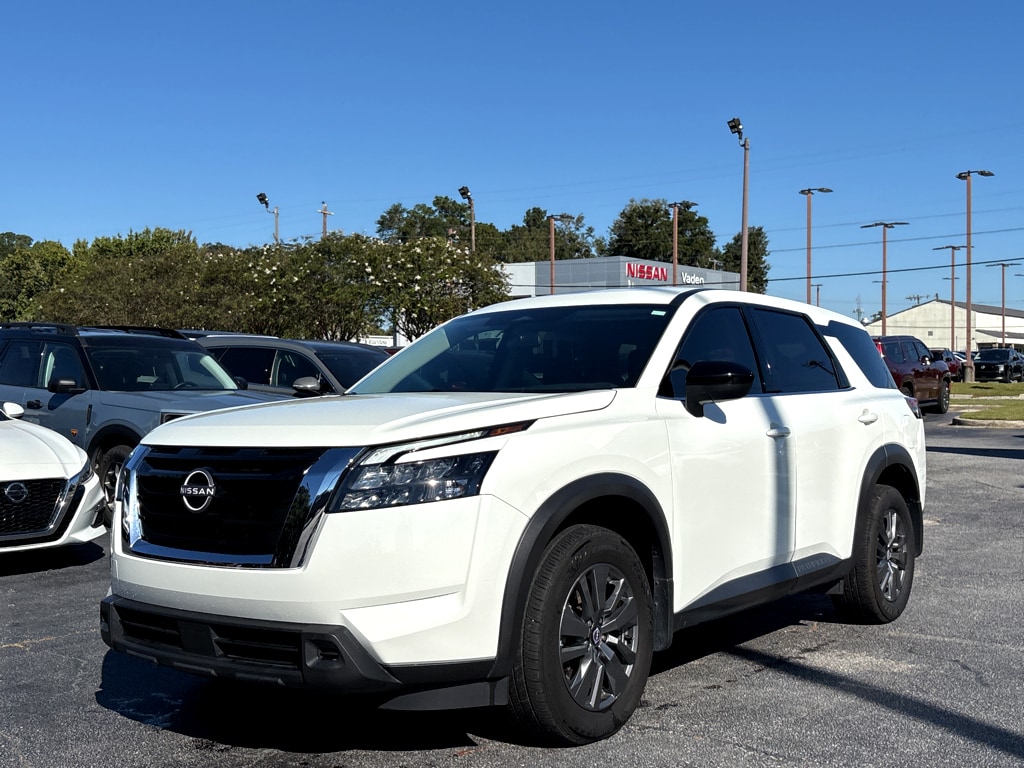 Used 2024 Nissan Pathfinder S S 2WD
