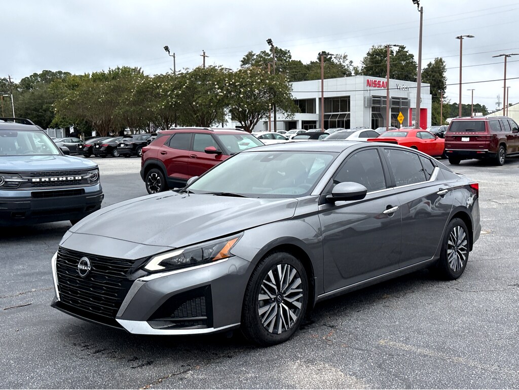 2023 Nissan Altima 2.5 SV photo 3