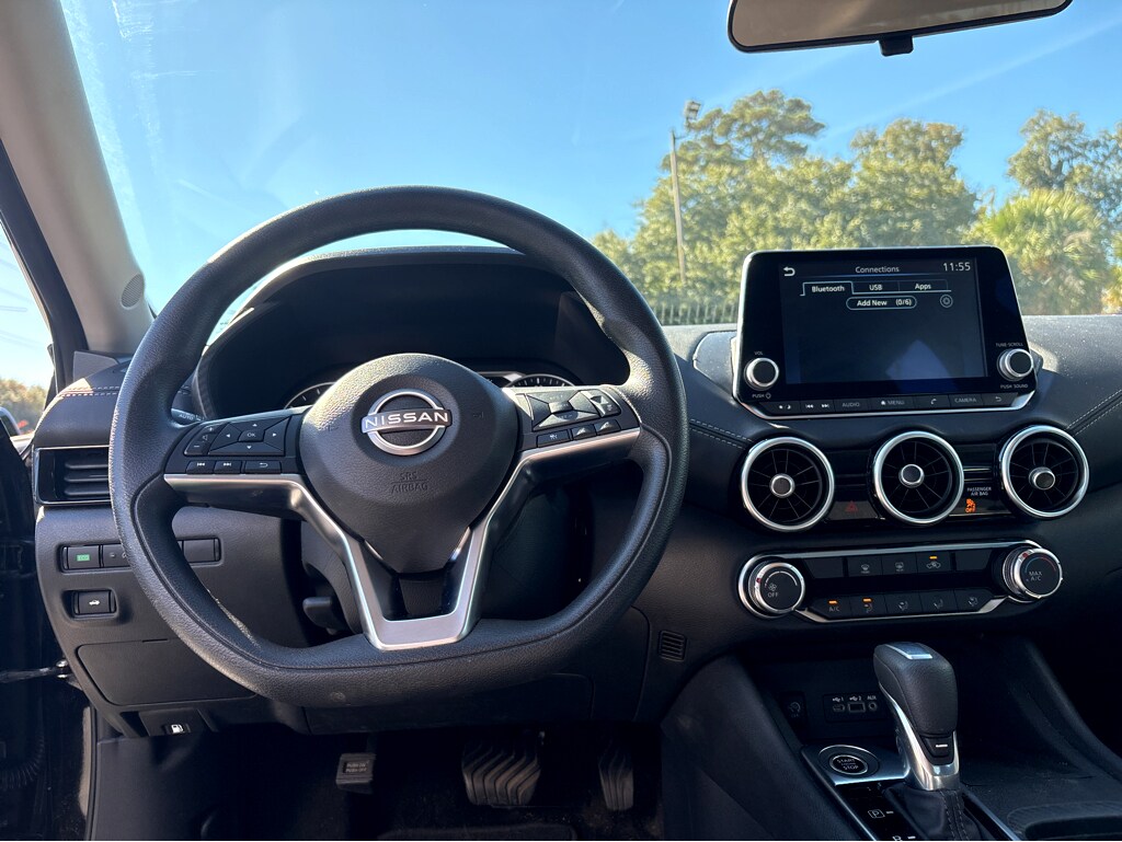 2024 Nissan Sentra SV photo 4