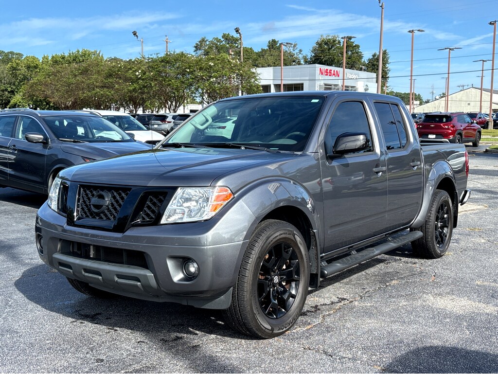 2020 Nissan Frontier Crew Cab SV photo 3