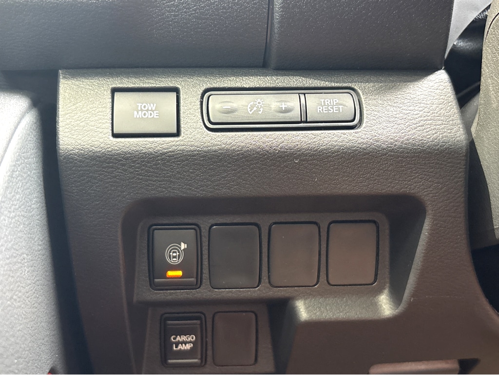 2026 Nissan Frontier 10