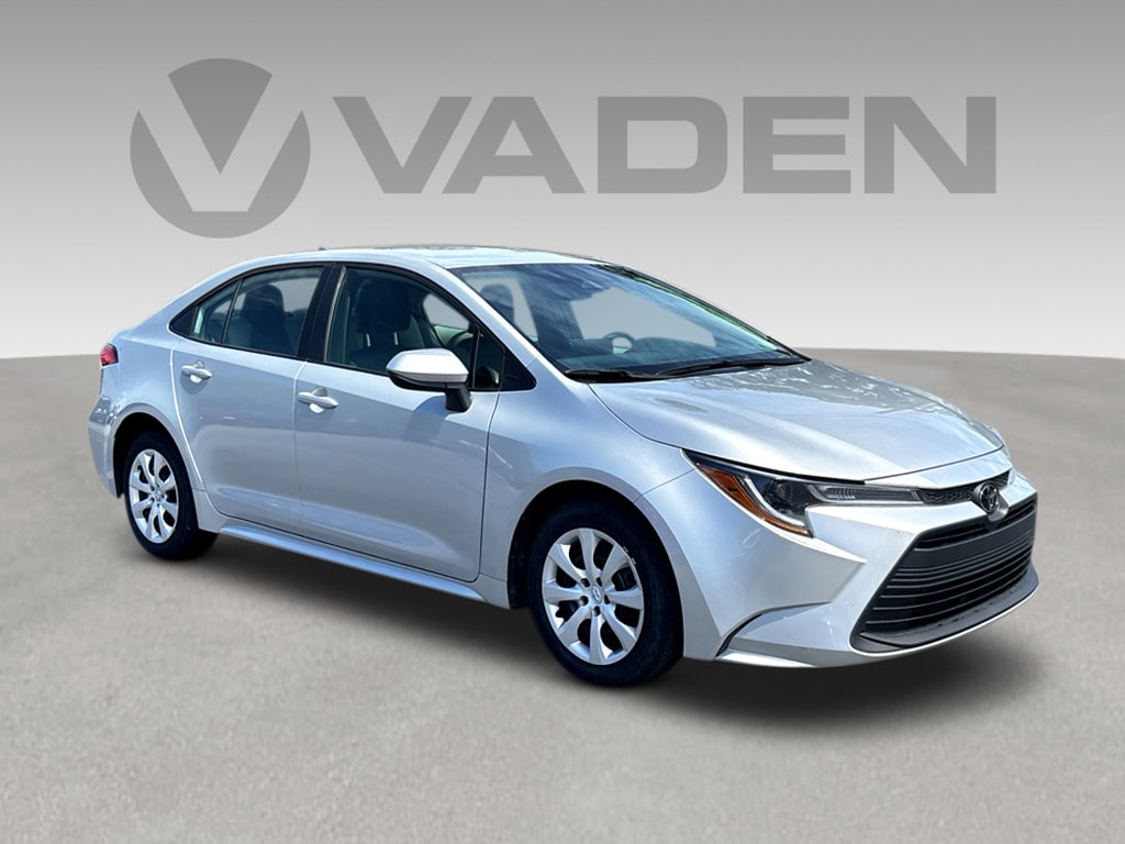 Used 2024 Toyota Corolla LE LE CVT