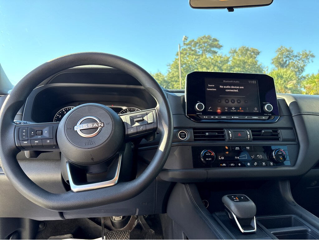 2024 Nissan Pathfinder S photo 4