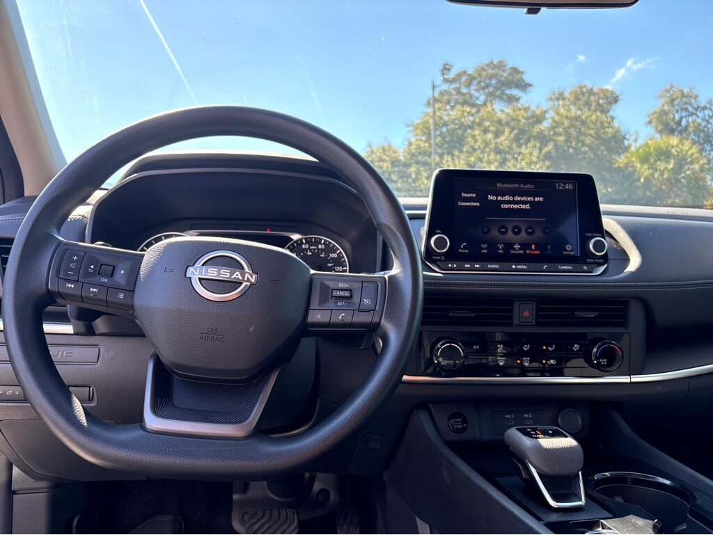 Used 2025 Nissan Rogue S FWD S