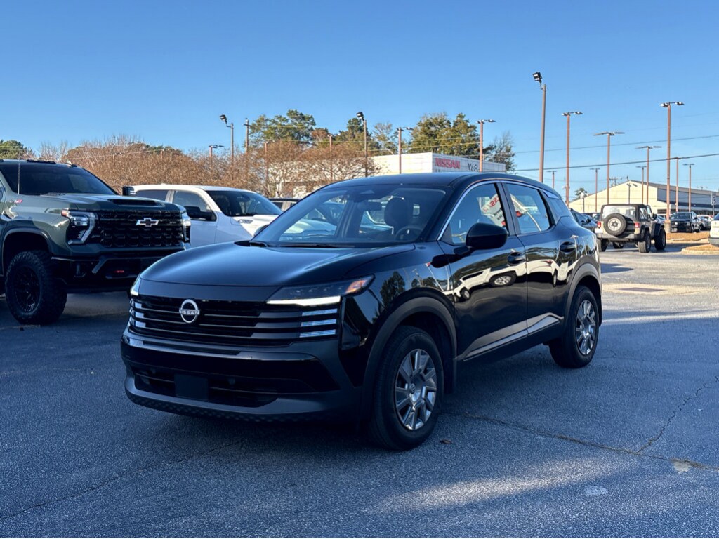 New 2026 Nissan Kicks SV SV FWD