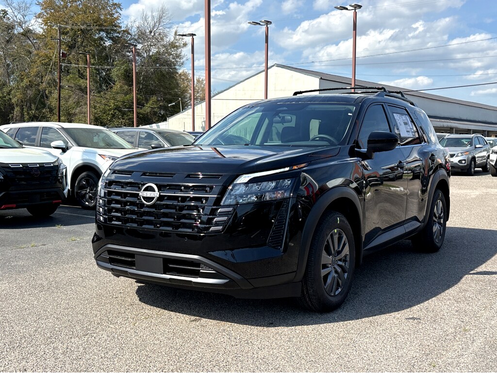 New 2026 Nissan Pathfinder SV SV 2WD