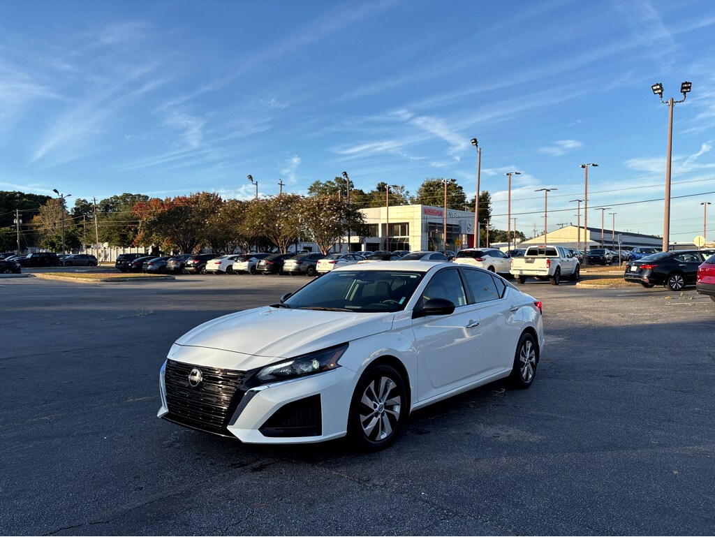 2024 Nissan Altima 2.5 S photo 3