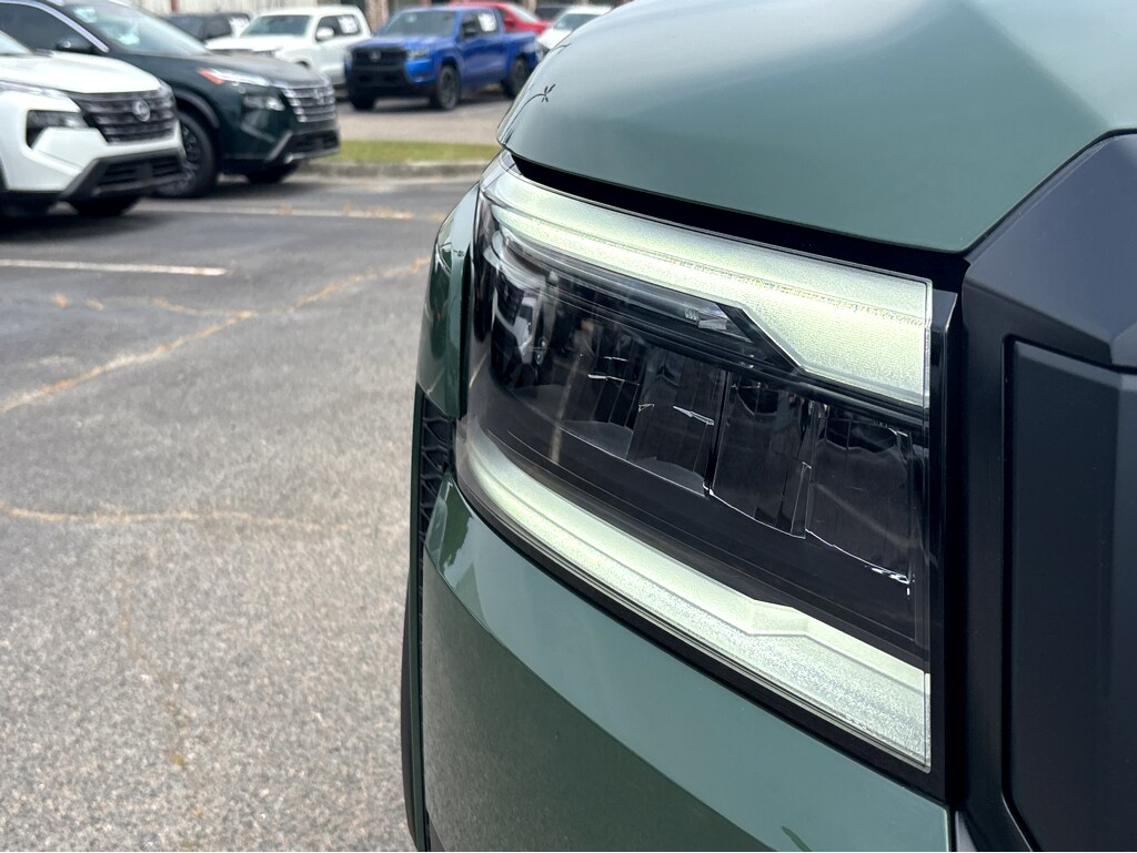 2026 Nissan Frontier 20