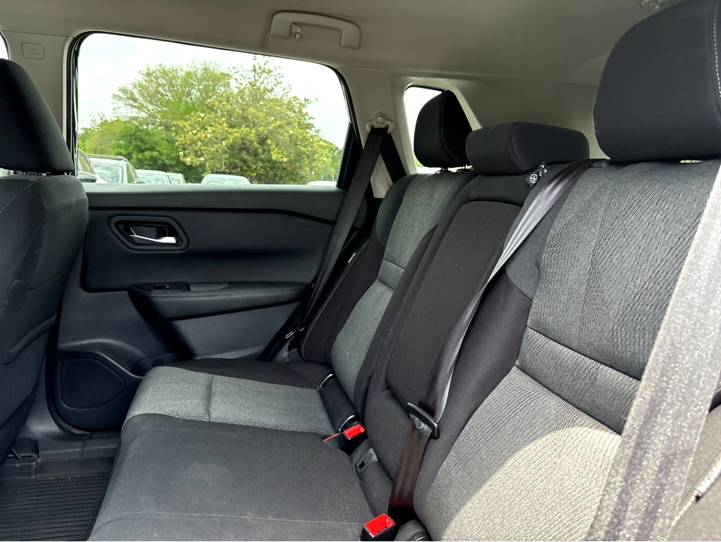 2026 Nissan Rogue 15