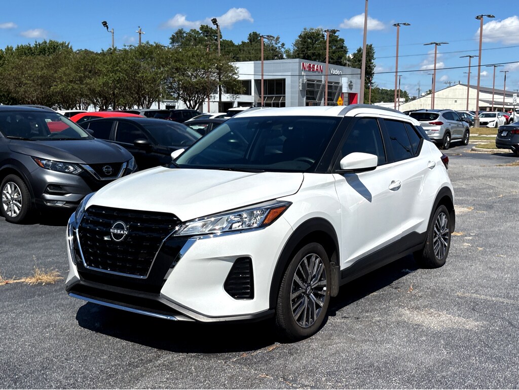 2024 Nissan Kicks SV photo 3
