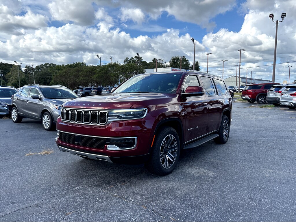 2022 Jeep Wagoneer Series III photo 2
