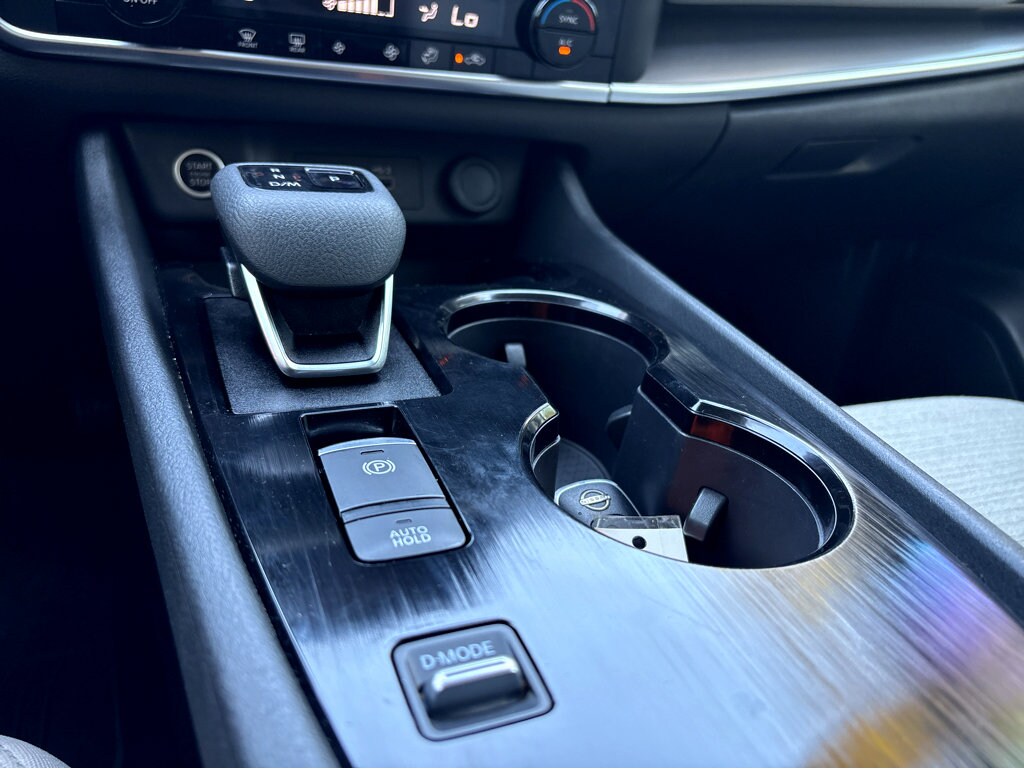 2023 Nissan Rogue SL - Photo 17