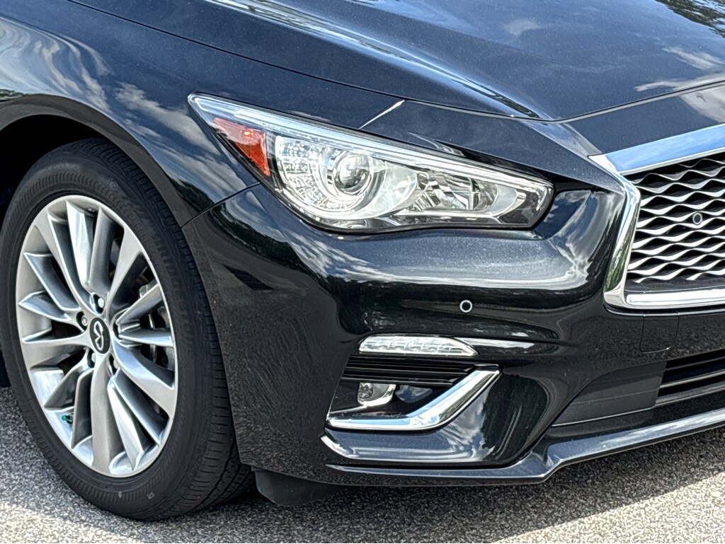 2023 INFINITI Q50 25