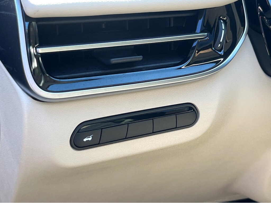 2025 INFINITI QX60 PURE - Photo 17
