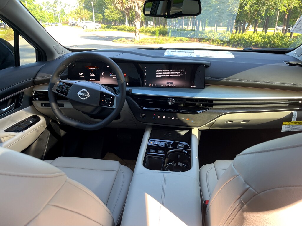 2025 Nissan Murano SL photo 4