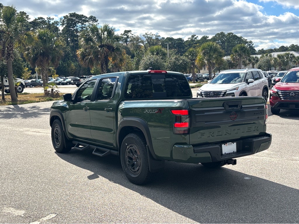2026 Nissan Frontier 37