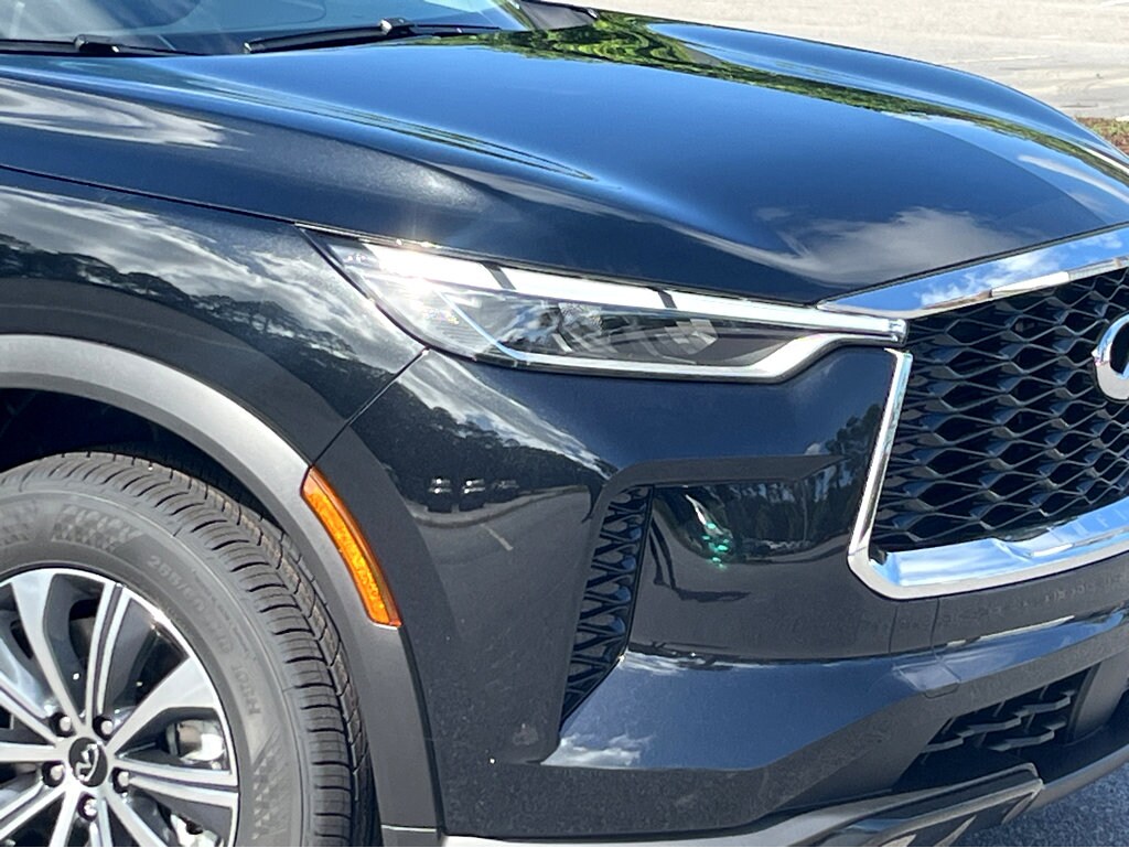 New 2025 INFINITI QX60 PURE SUV