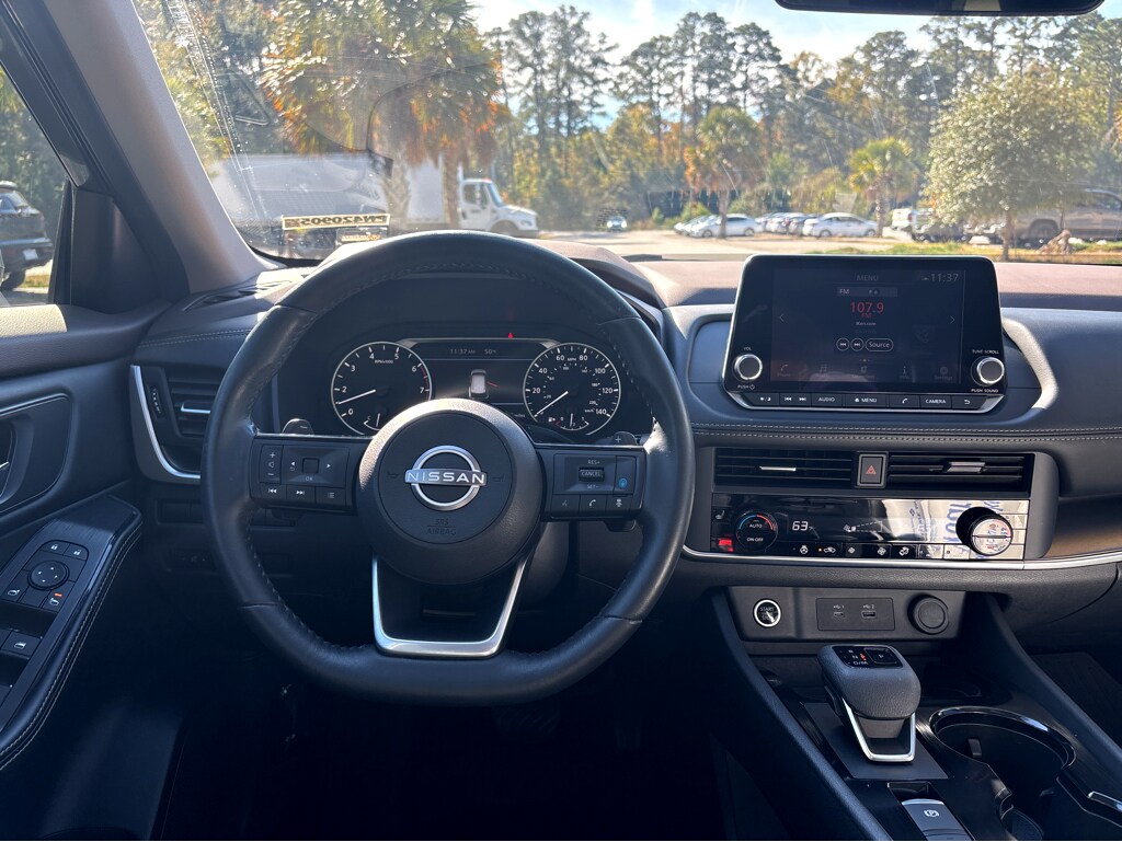 Used 2023 Nissan Rogue SV SUV