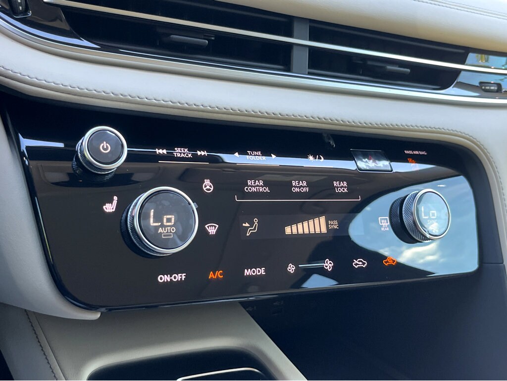 2025 INFINITI QX60 PURE - Photo 16