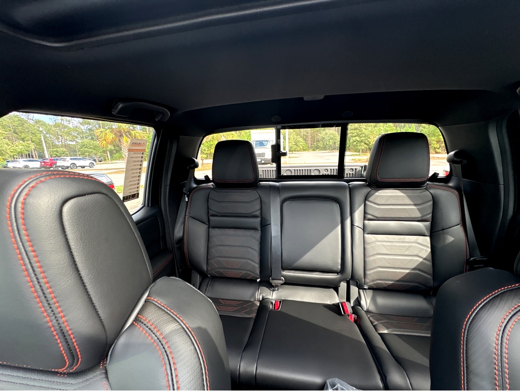 2026 Nissan Frontier 40