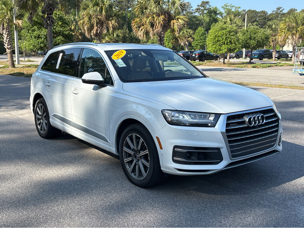 2019 Audi Q7 Premium Plus