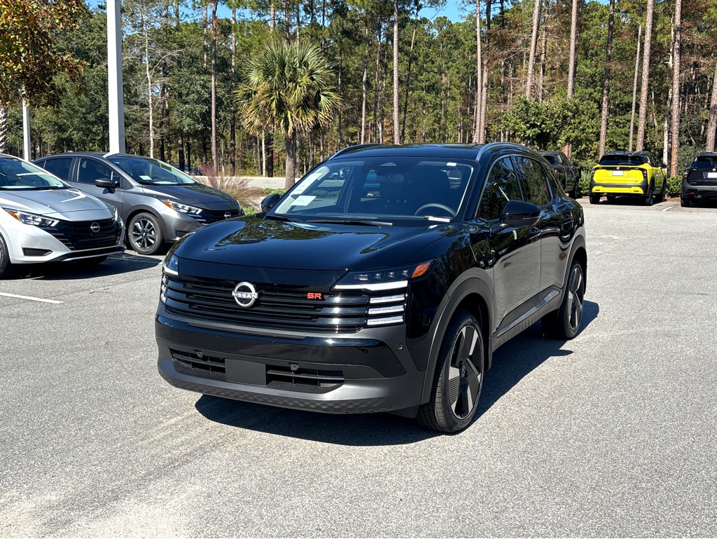 New 2026 Nissan Kicks SR SUV