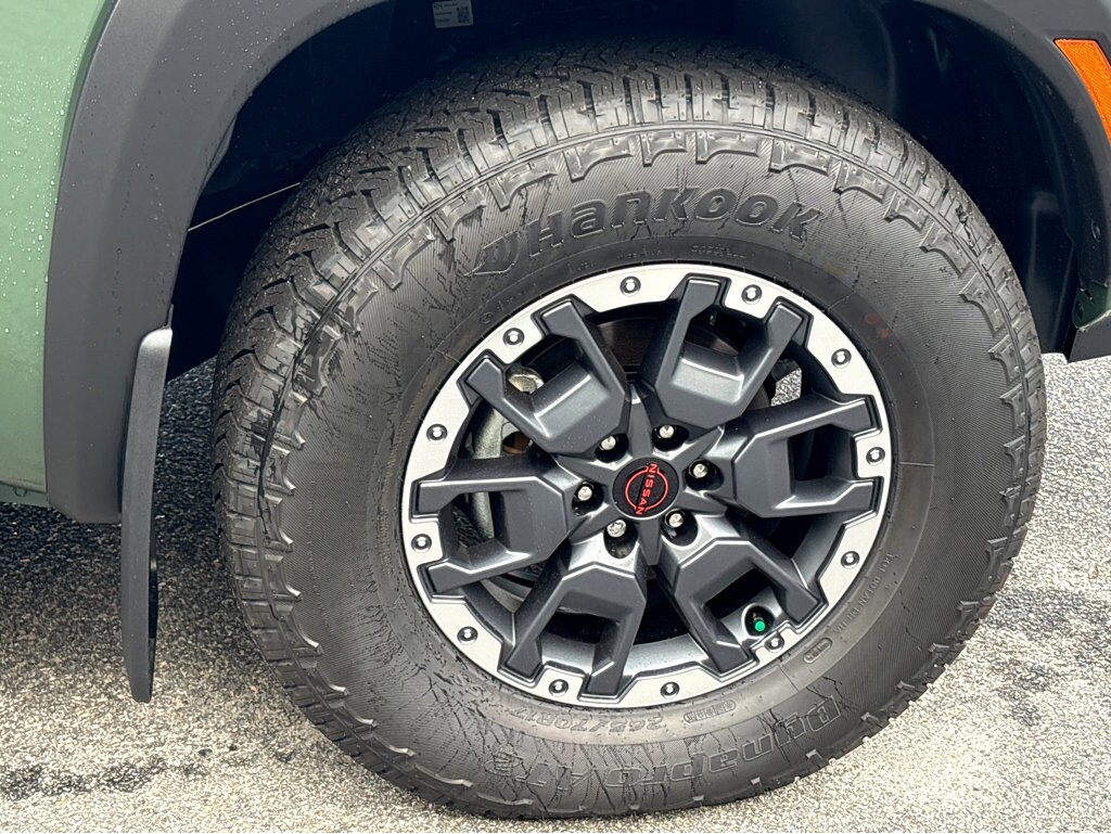 2026 Nissan Frontier 26