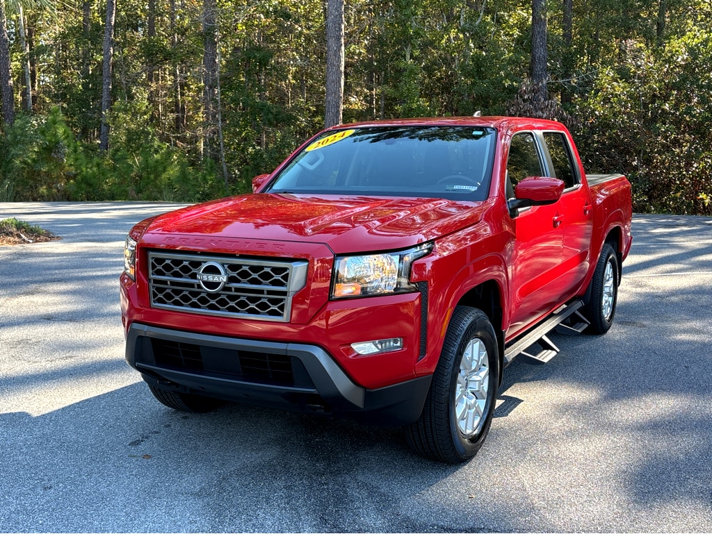 Used 2024 Nissan Frontier SV Truck Crew Cab