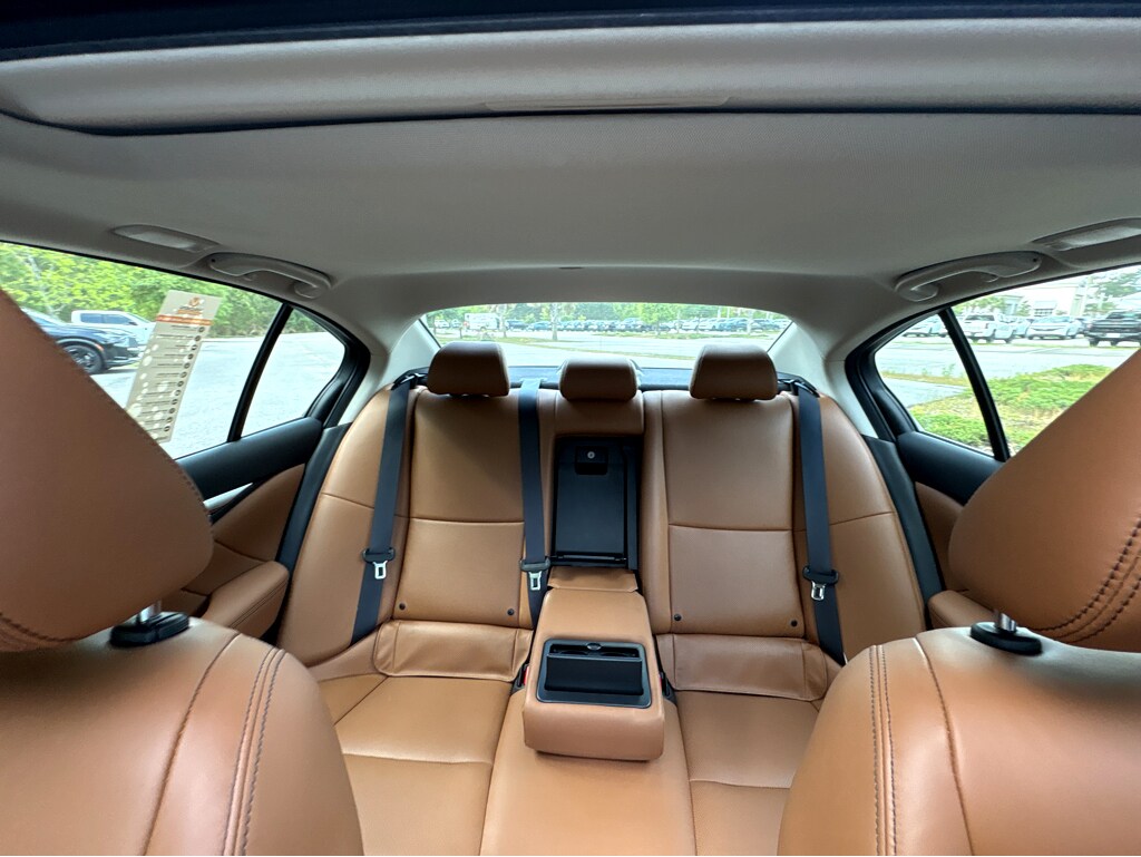 2023 INFINITI Q50 39