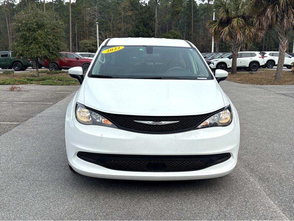 Used 2022 Chrysler Voyager LX Van Passenger Van